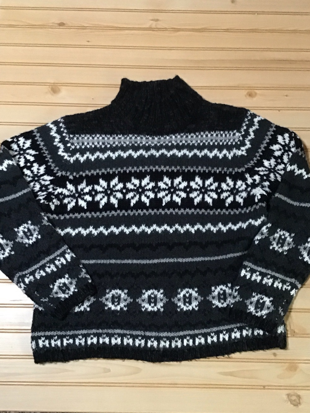 Unisex Black White Gray Fair Isle Snowflake Nordic Turtleneck Wool Blend Sweater